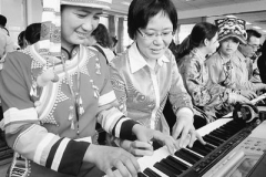 國培計劃：要給學(xué)生一碗水，教師得有一缸水